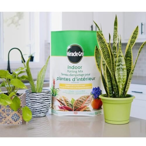 Miracle-Gro Indoor Potting Mix 8.8L soil for indoor houseplants